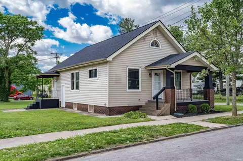1718 Simons St, Fort Wayne, IN 46803
