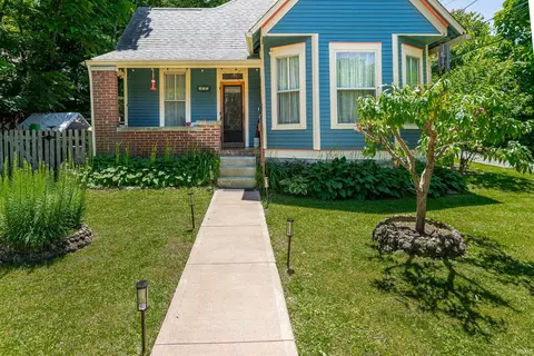 811 W 3rd St, Bloomington, IN 47404 photo 2