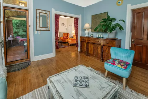 811 W 3rd St, Bloomington, IN 47404 photo 9