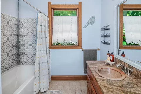 811 W 3rd St, Bloomington, IN 47404 photo 23
