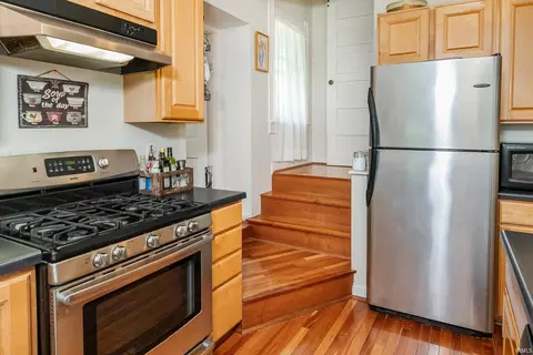 811 W 3rd St, Bloomington, IN 47404 photo 21