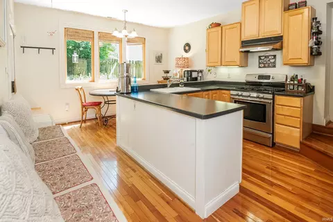 811 W 3rd St, Bloomington, IN 47404 photo 18