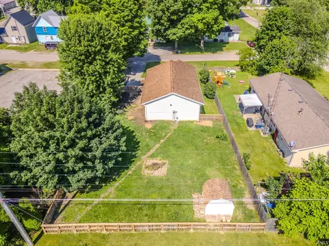 316 N Sycamore St, Lagrange, IN 46761 photo 22