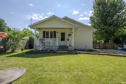 316 N Sycamore St, Lagrange, IN 46761 photo 1