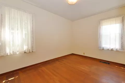 310 E Sycamore St, Converse, IN 46919 photo 11