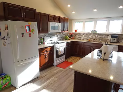 7195 N 050 E, Howe, IN 46746 photo 4