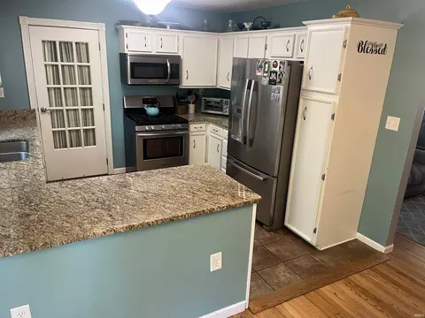 830 Spring St, Covington, IN 47932 photo 13