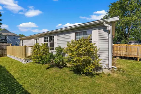 405 E High St, Garrett, IN 46738 photo 12