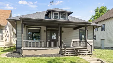 2805 Hoagland Ave, Fort Wayne, IN 46807