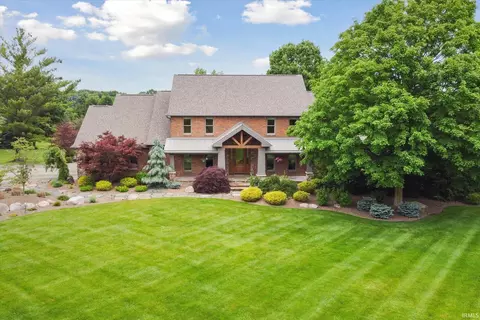 17511 Valentine Ct, Bristol, IN 46507