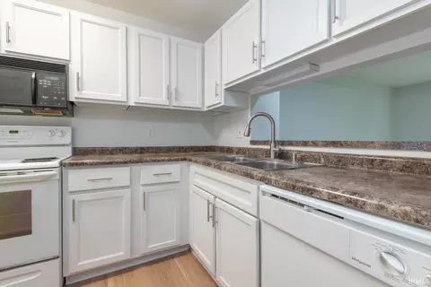 522 E Graham Pl, Bloomington, IN 47401 photo 6