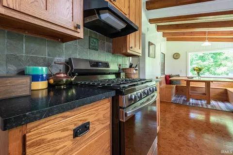 1325 E Davis St, Bloomington, IN 47401 photo 11
