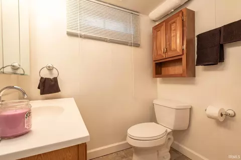 1325 E Davis St, Bloomington, IN 47401 photo 26