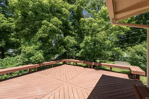 1325 E Davis St, Bloomington, IN 47401 photo 30