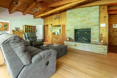 1325 E Davis St, Bloomington, IN 47401 photo 5