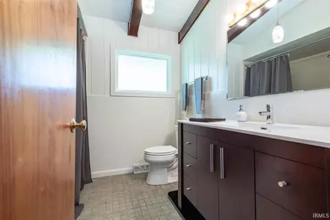 1325 E Davis St, Bloomington, IN 47401 photo 22