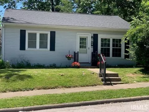 1101 N Lincoln St, Bloomington, IN 47408