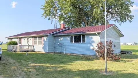 10125 S 500 E, Keystone, IN 46759 photo 2