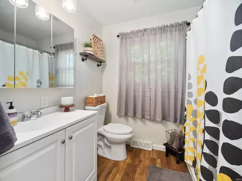 830 N Wayne St, Waterloo, IN 46793 photo 28