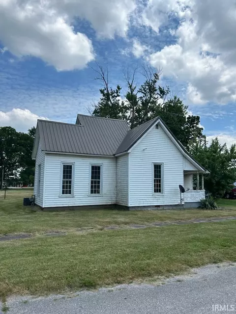 400 E 5th St, Oaktown, IN 47561