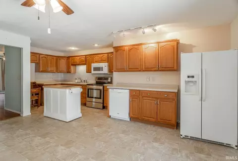 106 Riley Meadows Dr, Delphi, IN 46923 photo 10