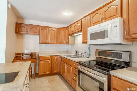 106 Riley Meadows Dr, Delphi, IN 46923 photo 9