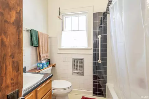 716 S High St, Bloomington, IN 47401 photo 17