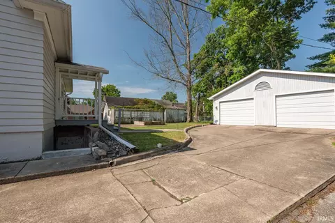 716 S High St, Bloomington, IN 47401 photo 31
