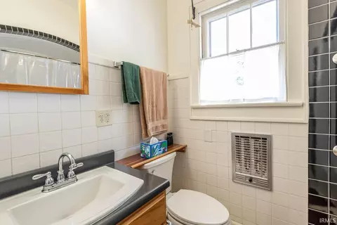 716 S High St, Bloomington, IN 47401 photo 18
