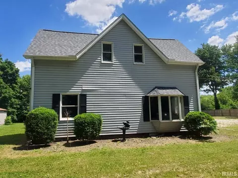 110 Pond St, Freelandville, IN 47353