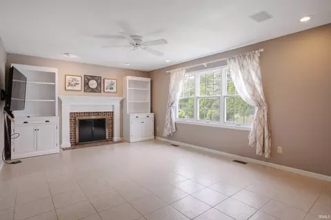 17177 Darden Rd, Granger, IN 46530 photo 12