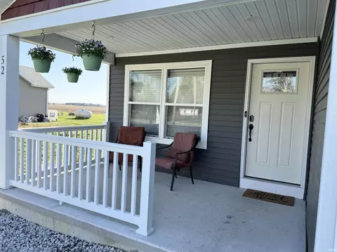 52 S Jefferson St, Hamlet, IN 46532 photo 1