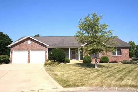 2558 Farmington Ct, Lafayette, IN 47905