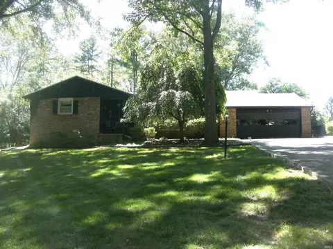 1910 S Chesley Ct, Bloomington, IN 47401