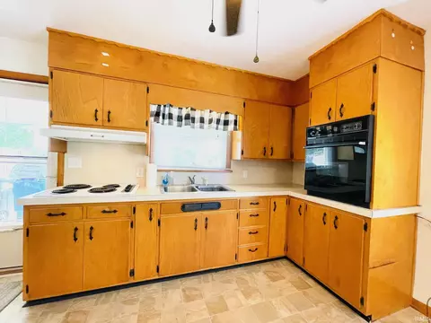 2947 Broadview Dr, Bedford, IN 47421 photo 14