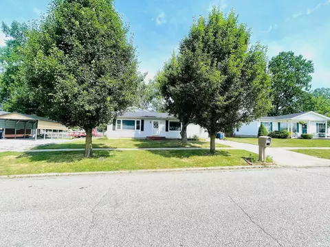 2947 Broadview Dr, Bedford, IN 47421 photo 3