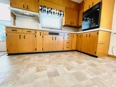 2947 Broadview Dr, Bedford, IN 47421 photo 17
