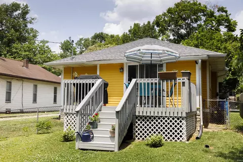 322 E 1st St, Bloomington, IN 47401 photo 23
