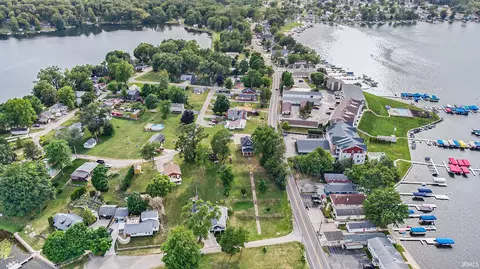 9041 E Hatchery Rd, Syracuse, IN 46567 photo 27