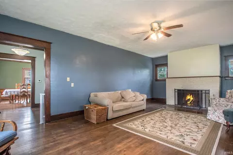 9041 E Hatchery Rd, Syracuse, IN 46567 photo 4