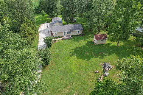 899 E County Road 1500, Gentryville, IN 47537