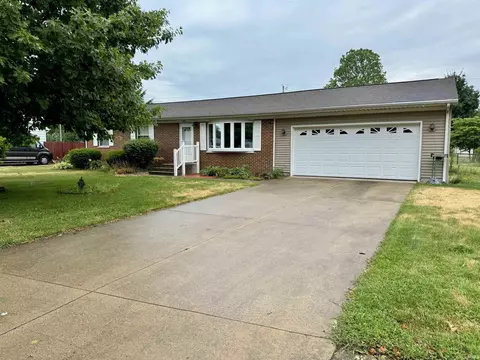 1409 Spear St, Rochester, IN 46975