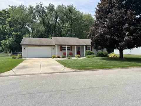 12356 Timberline Trace S Dr, Granger, IN 46530 photo 29