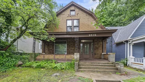 2512 S Wayne Ave, Fort Wayne, IN 46807