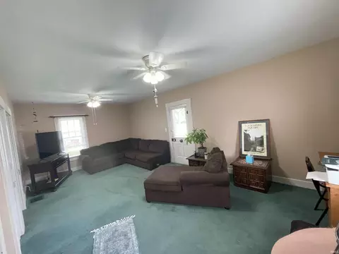 1128 W Main St, Mitchell, IN 47446 photo 2
