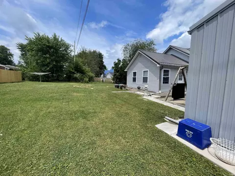 1128 W Main St, Mitchell, IN 47446 photo 27