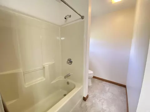2806 E Lilac Ct, Bloomington, IN 47401 photo 18