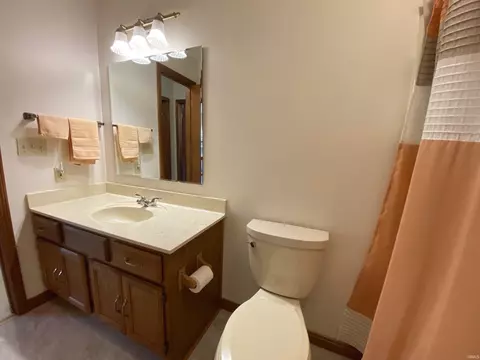 2806 E Lilac Ct, Bloomington, IN 47401 photo 22