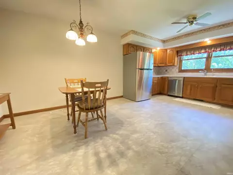 2806 E Lilac Ct, Bloomington, IN 47401 photo 12
