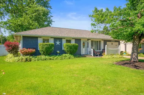 1775 E Wren Blvd, Albany, IN 47320